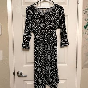 SOLD Ma Cherie black and white maternity dress, size medium